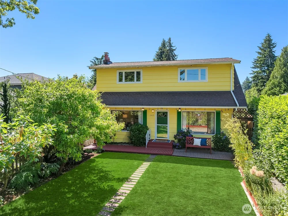 13415 Corliss Avenue