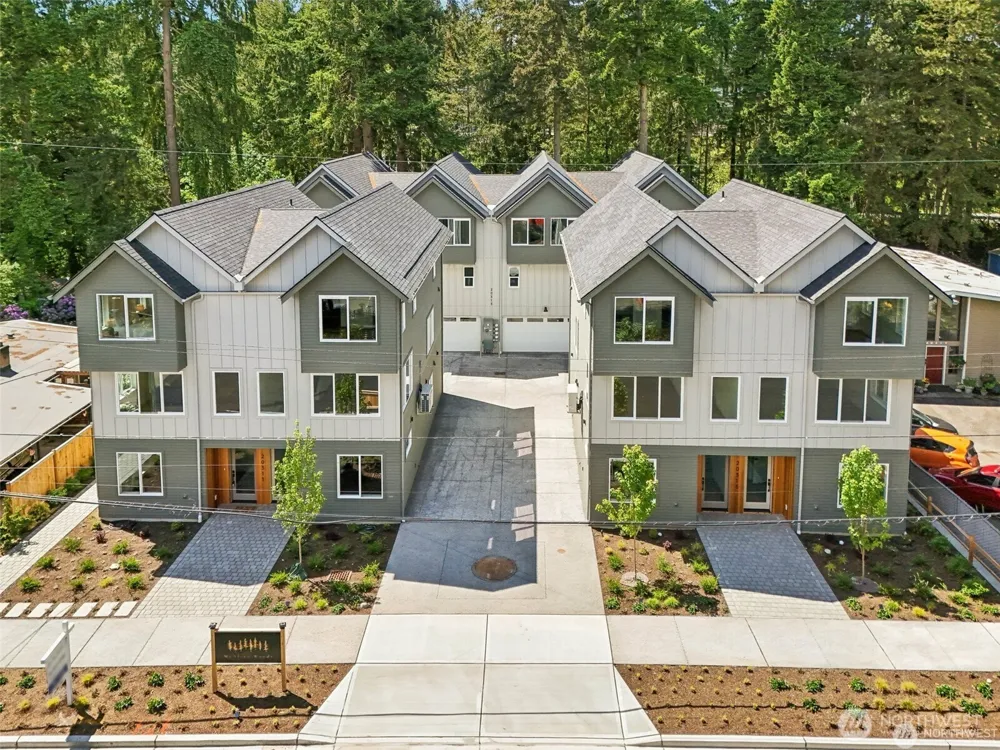 20313 B 14th Avenue NE Shoreline, WA 98155