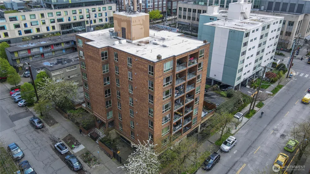 905 Cherry Street #504