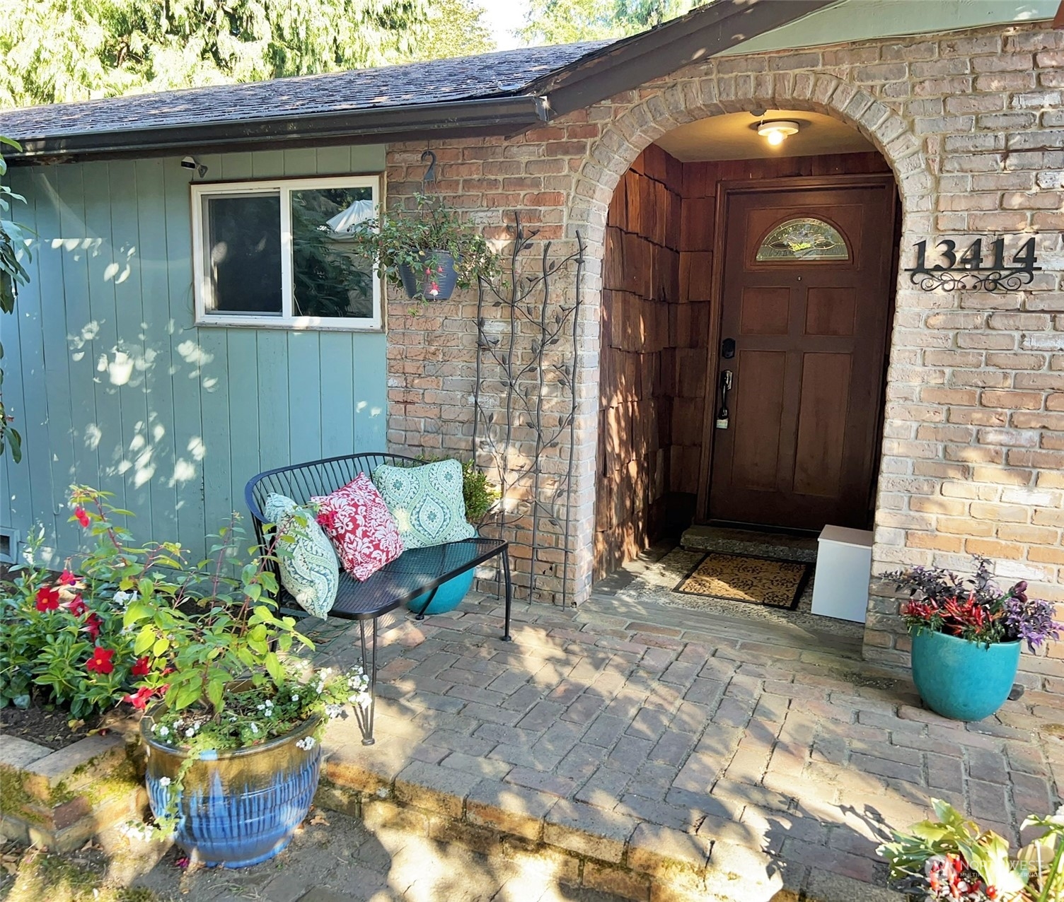 13414 87th Avenue NE Kirkland, WA 98034