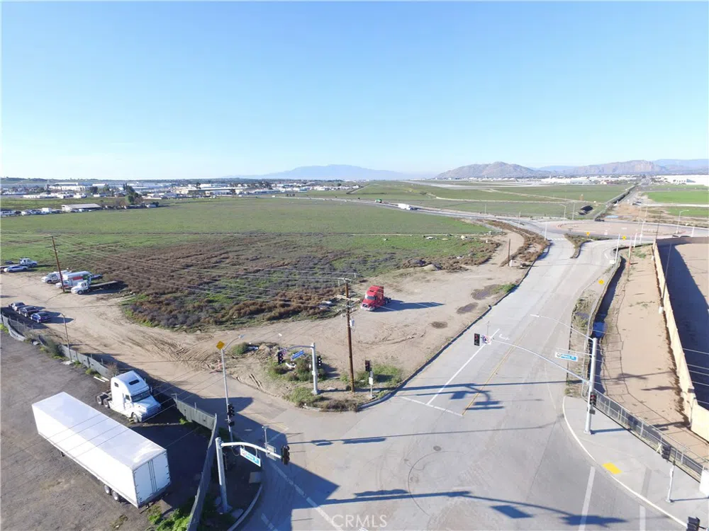 Harley Knox Boulevard N Perris, CA 92571