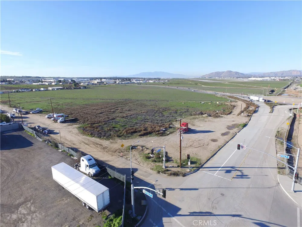 Harley Knox Boulevard N Perris, CA 92571