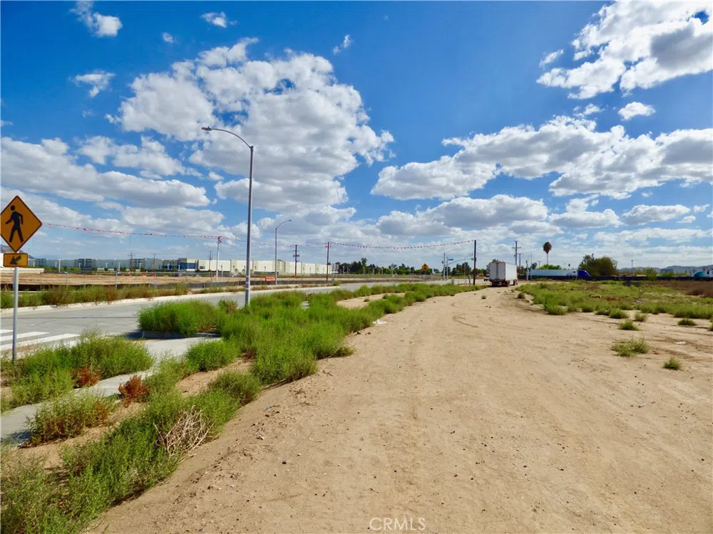 Harley Knox Boulevard N Perris, CA 92571