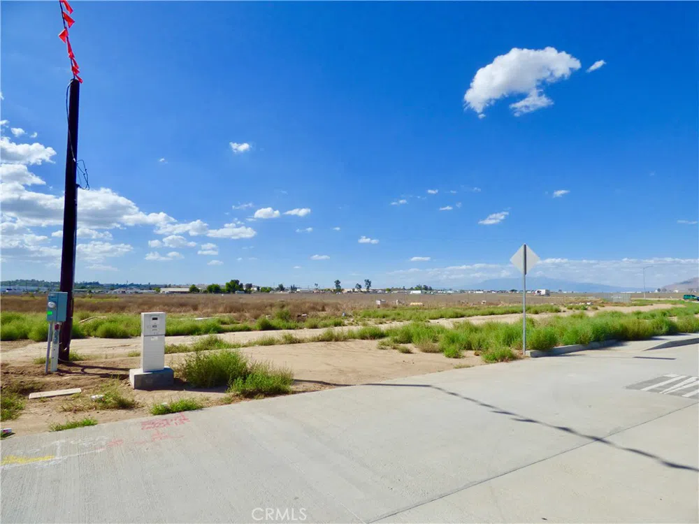 Harley Knox Boulevard N Perris, CA 92571