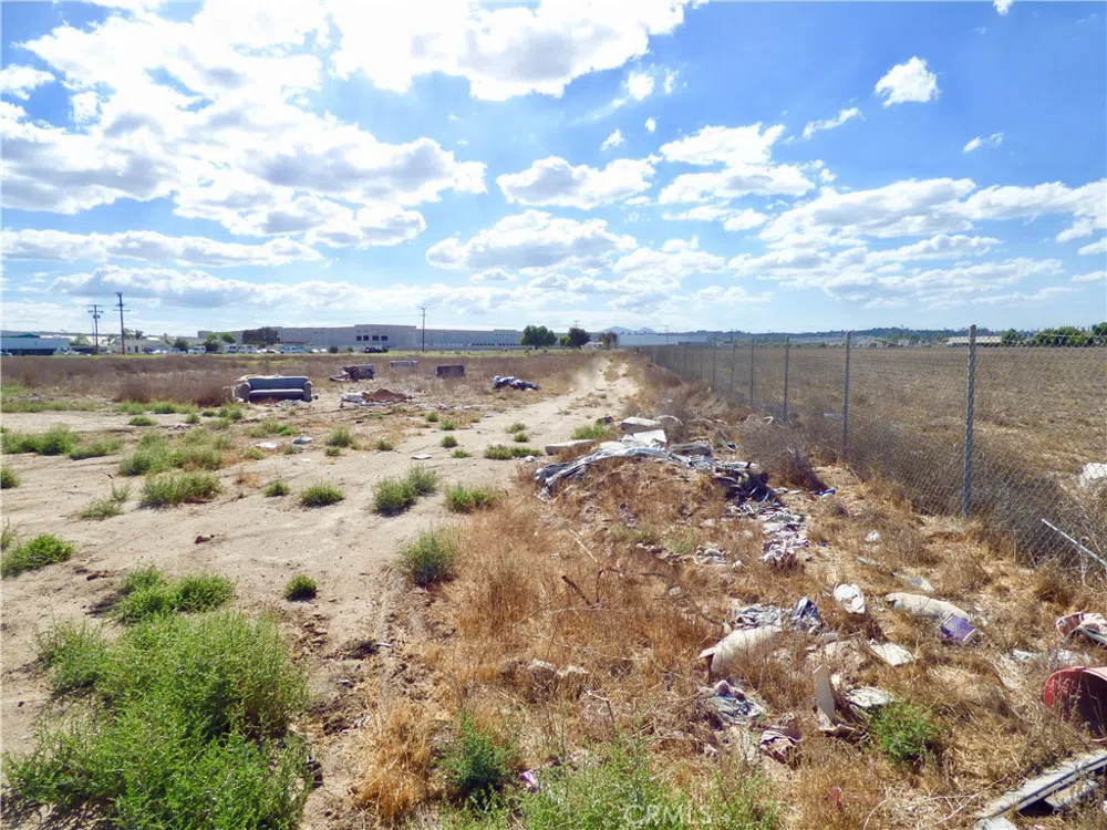 Harley Knox Boulevard N Perris, CA 92571