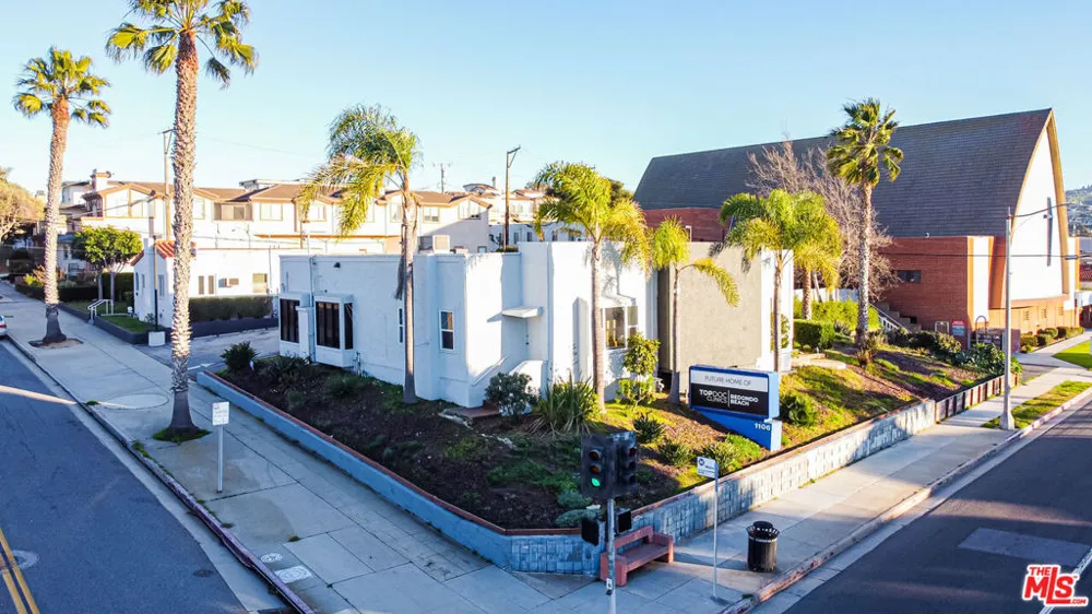 1106 S Pacific Coast Highway Redondo Beach, CA 90277