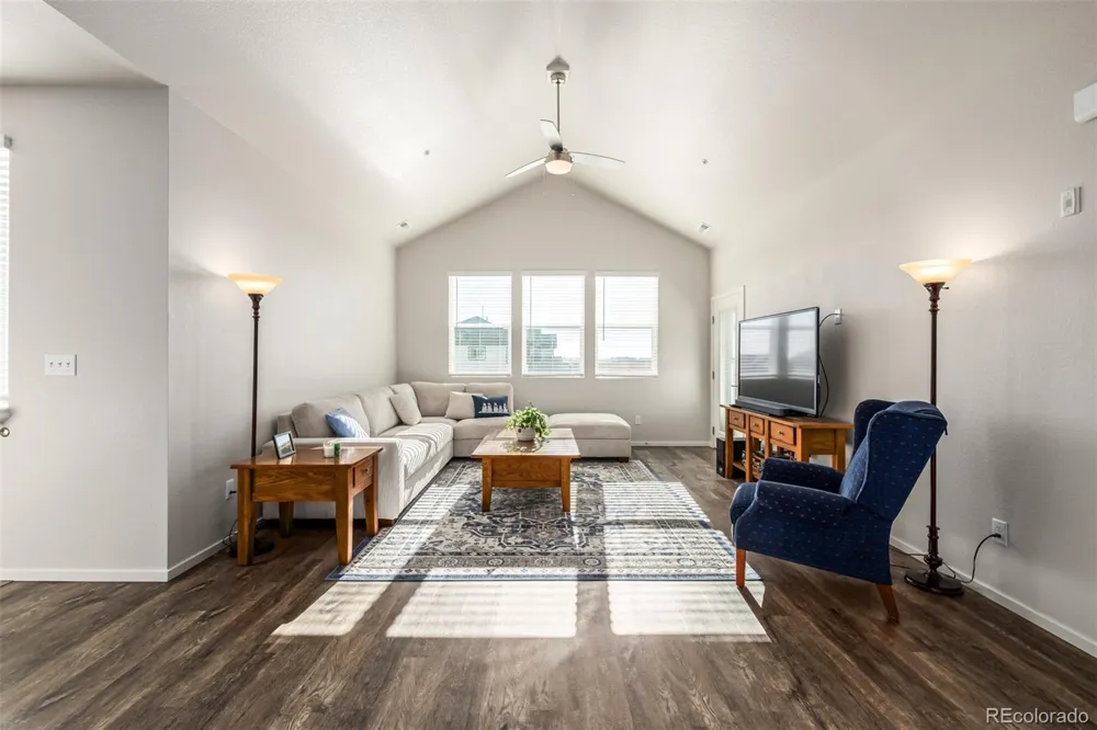 1820 Iron Wheel Drive #3