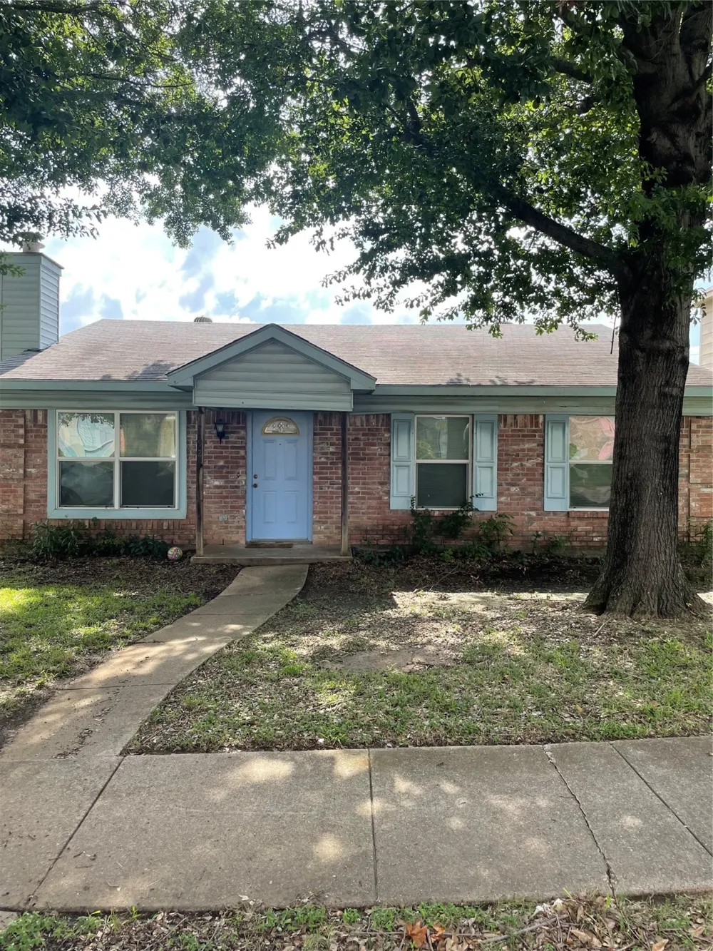 923 Brae Loch Drive