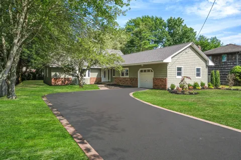 43 W Shore Road