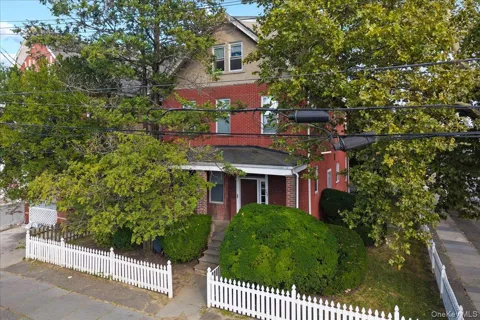 103 High Street