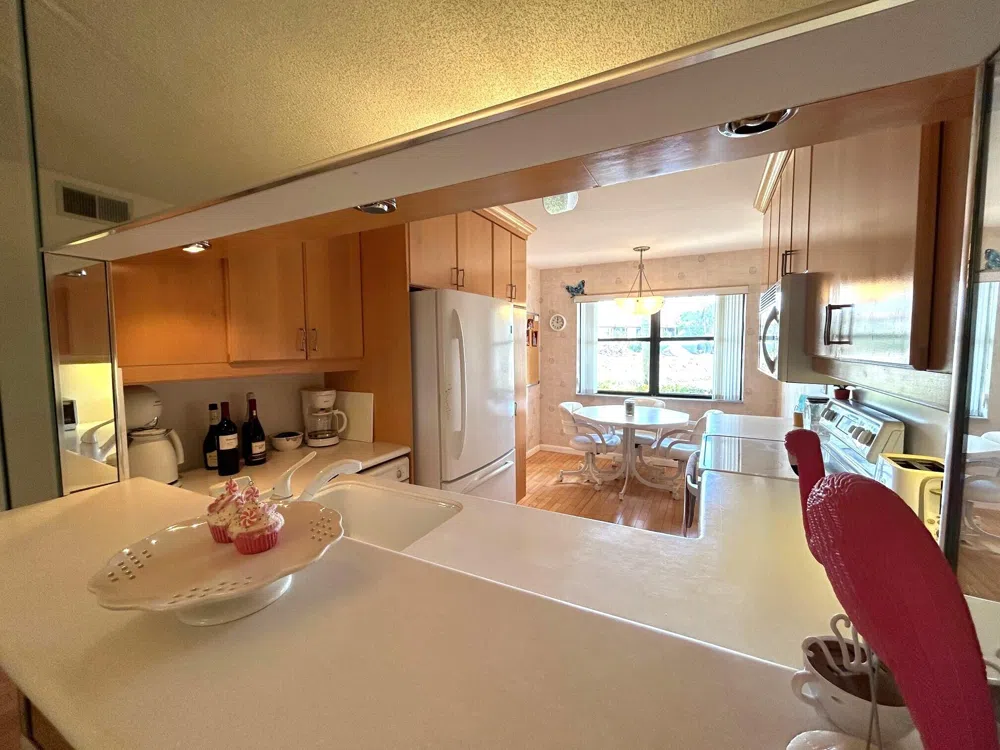 7673 Tahiti Lane #106