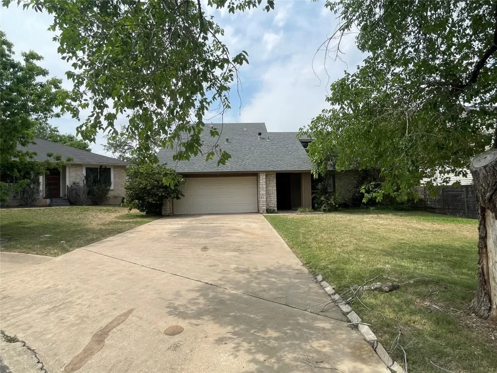 12404 Sceptre Cove Austin, TX 78727