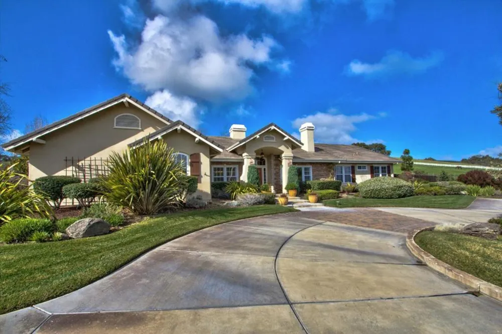 729 Monterey Salinas Highway Salinas, CA 93908