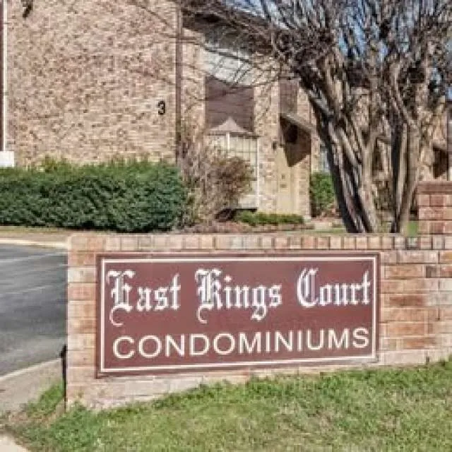 1820 E Kings Highway #15