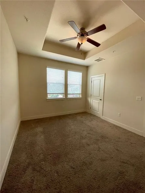 2219 Katy Lane