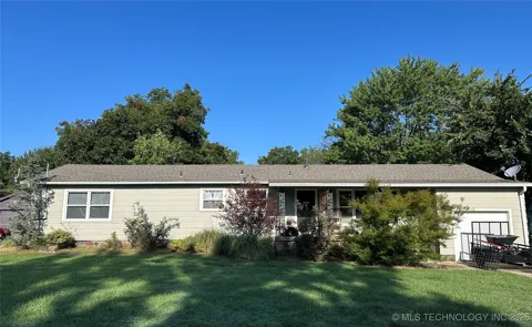 703 S 12th