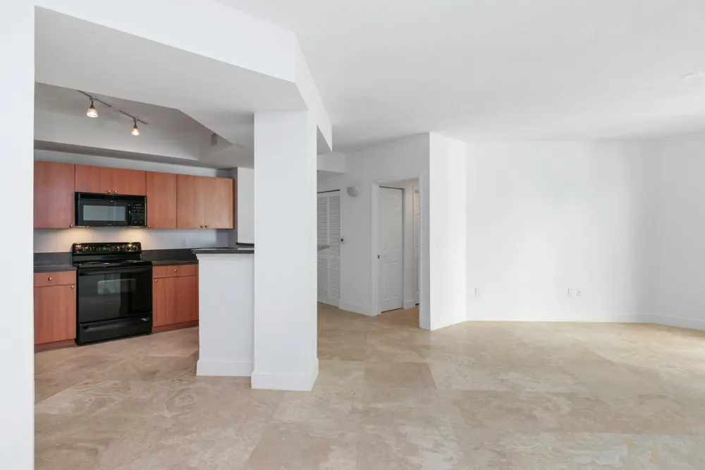 630 S Sapodilla Avenue #316