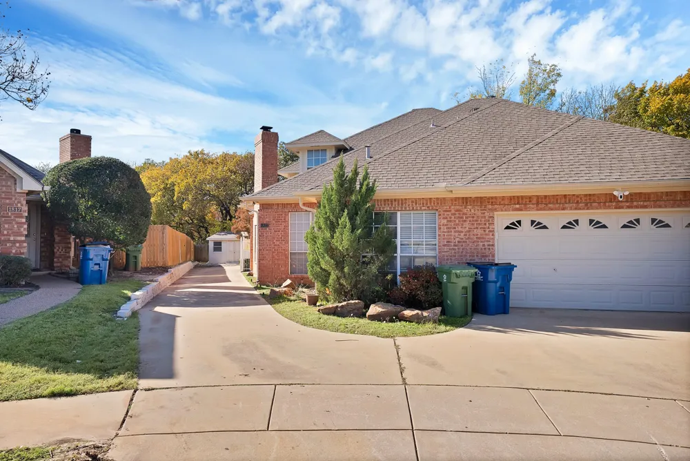 1822 Evergreen Court