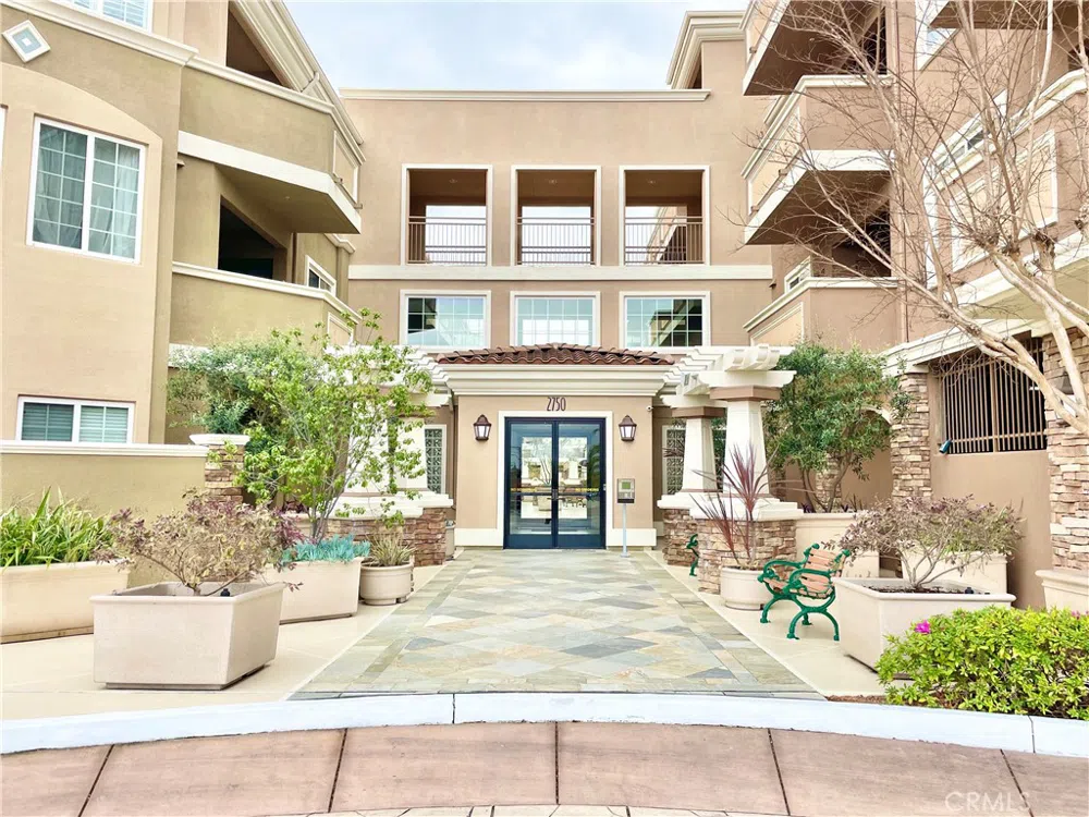 2750 Artesia Boulevard #132