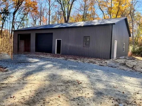408 Thomas O Drive