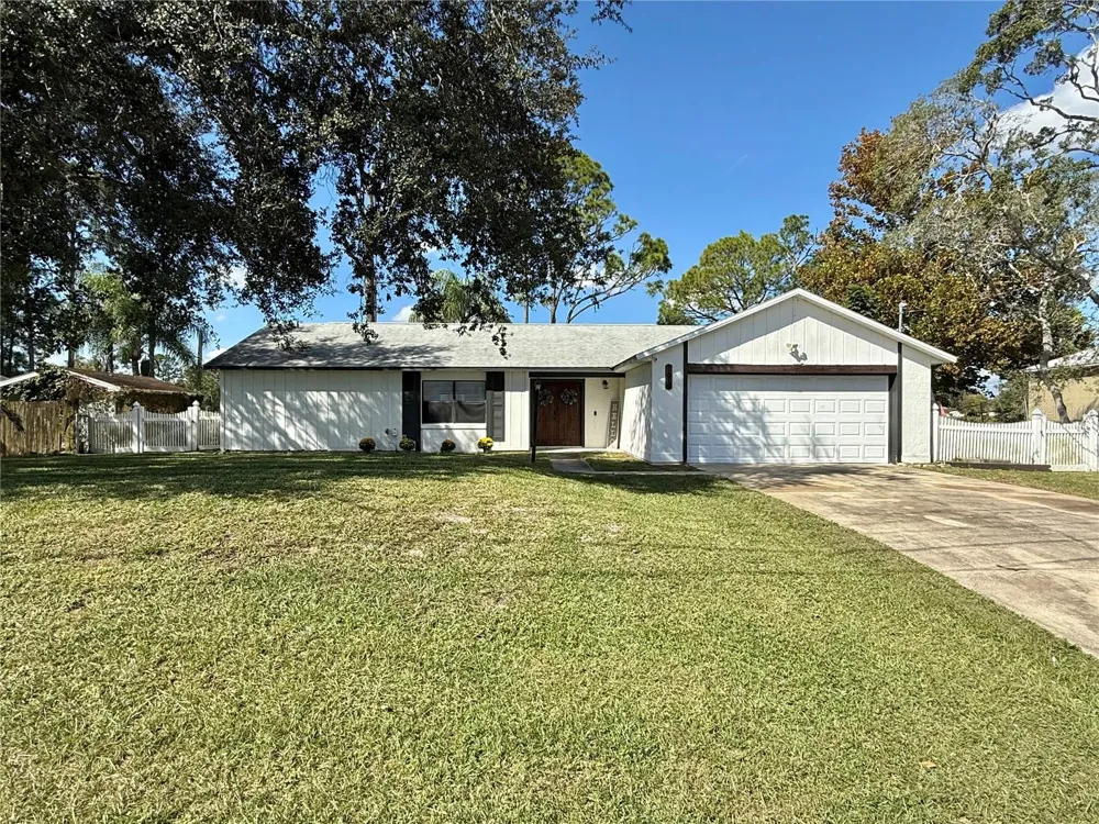 1819 AMBOY DRIVE Deltona, FL 32738
