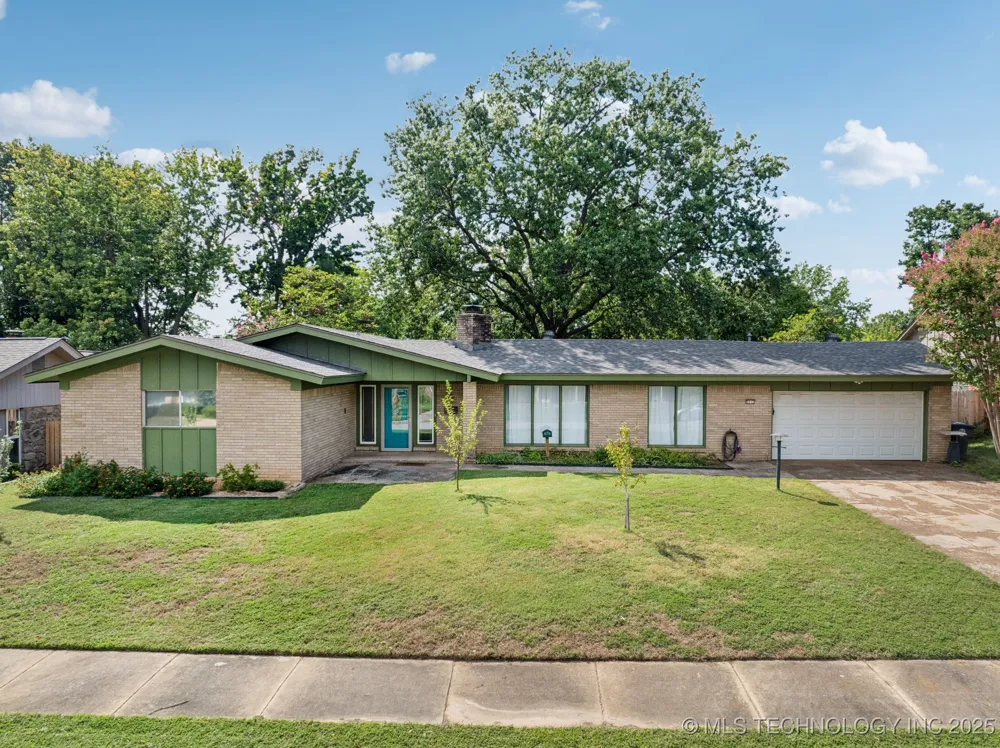 5212 S 68th EastPlace