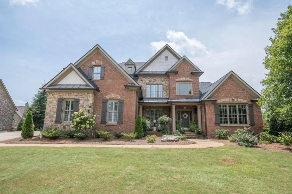 1092 Rowan Oak Circle