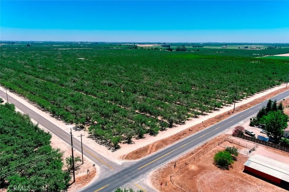 3916 Lincoln Boulevard