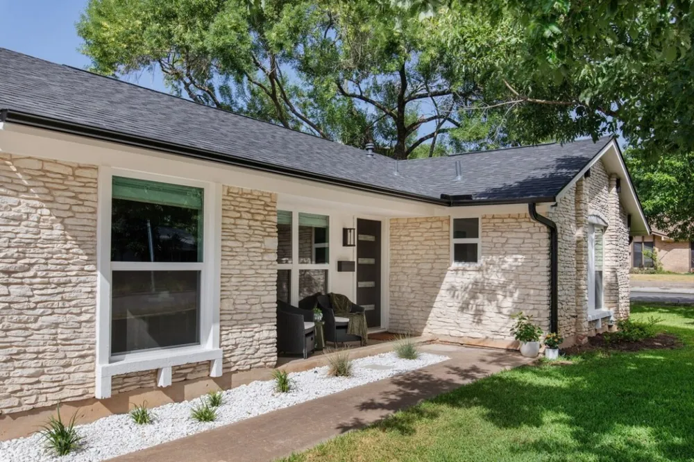 2608 Coatbridge Drive Austin, TX 78745