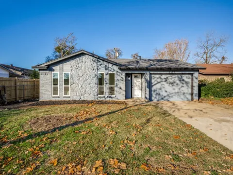 1103 Autumn Oak Drive