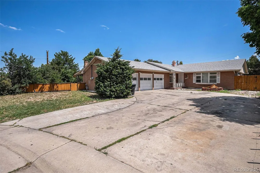 3306 S Uinta Court Denver, CO 80231