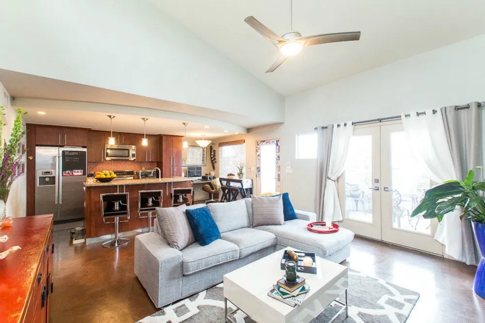 41 Waller Street #308 Austin, TX 78702
