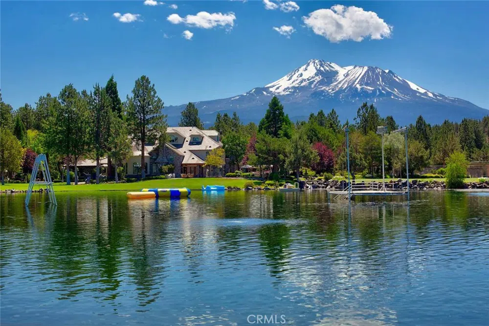 15733 Juniper Peak Road Weed, CA 96094