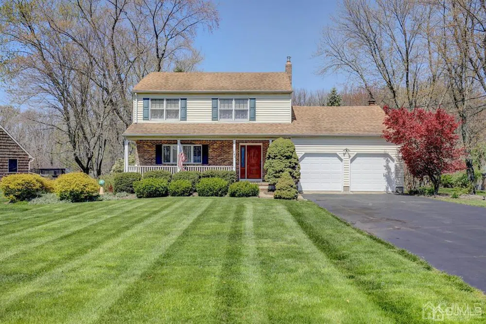 283 Gordon Road Old Bridge, NJ 07747