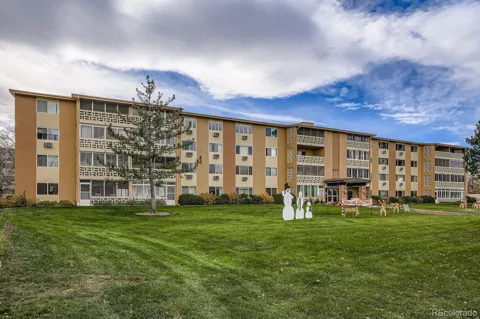645 S Alton Way S #12A