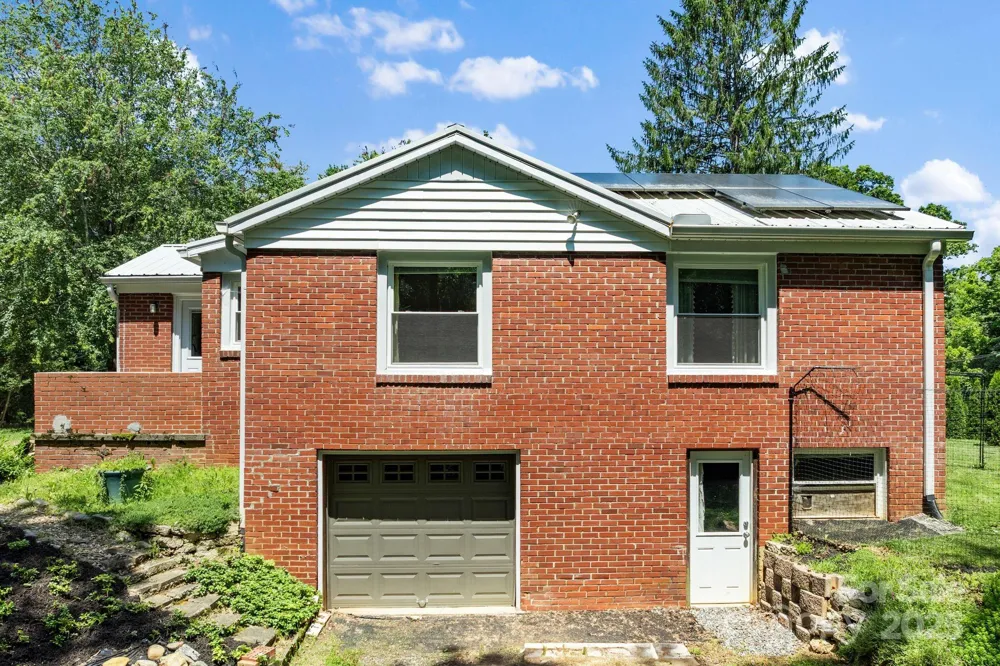 1215 Upper Brush Creek Road Fairview, NC 28730