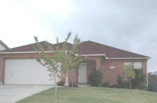 7127 RAINTREE FOREST