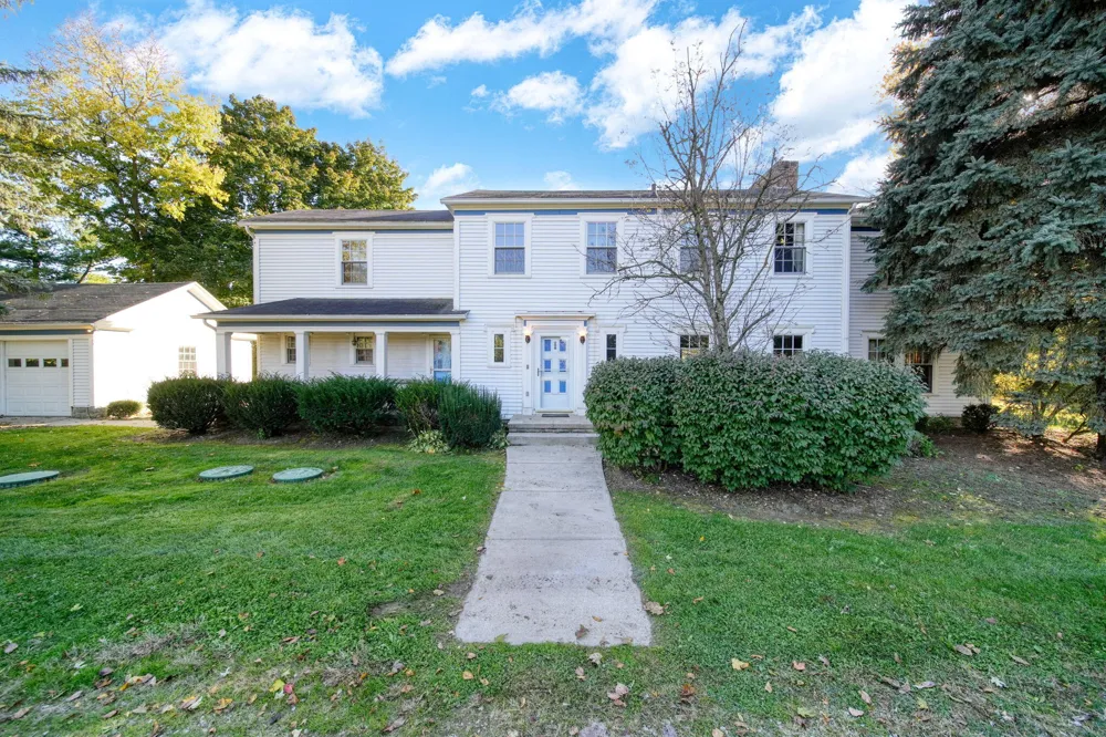 3090 Willis Road Saline, MI 48176