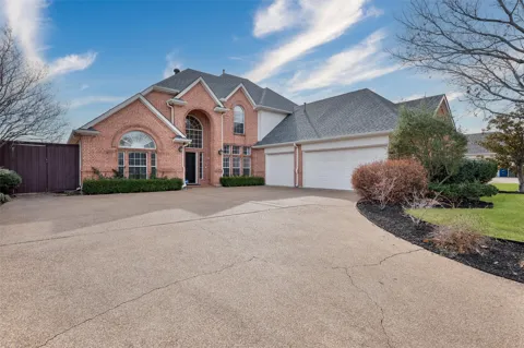 5418 Summit Knoll Trail