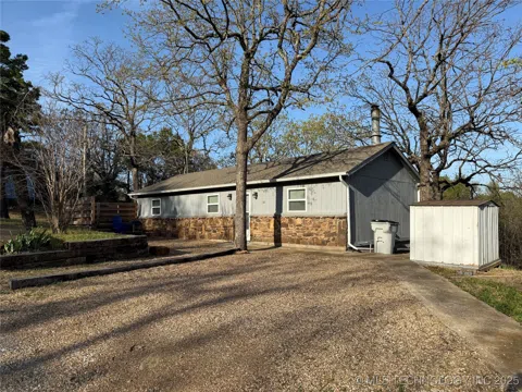 30 Persimmon Lane