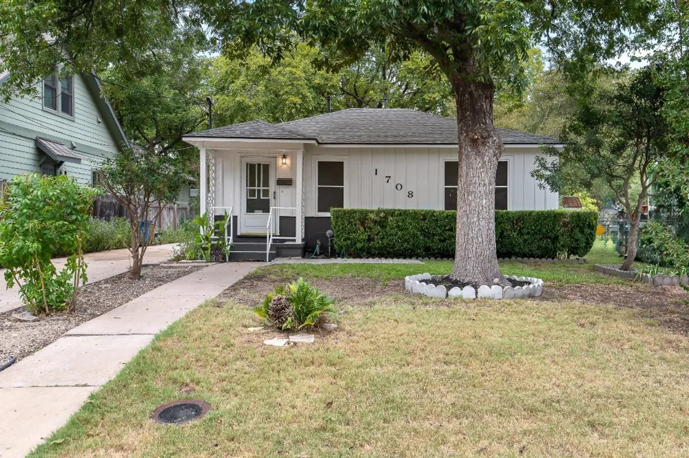 1708 Payne Avenue Austin, TX 78757