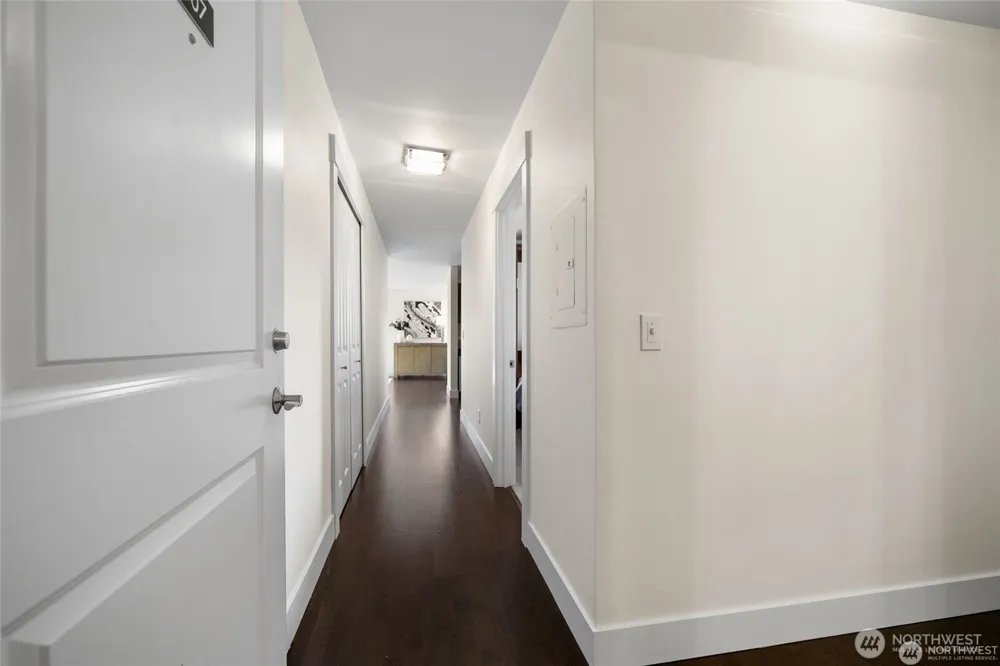 120 NW 39th Street #407 Seattle, WA 98107