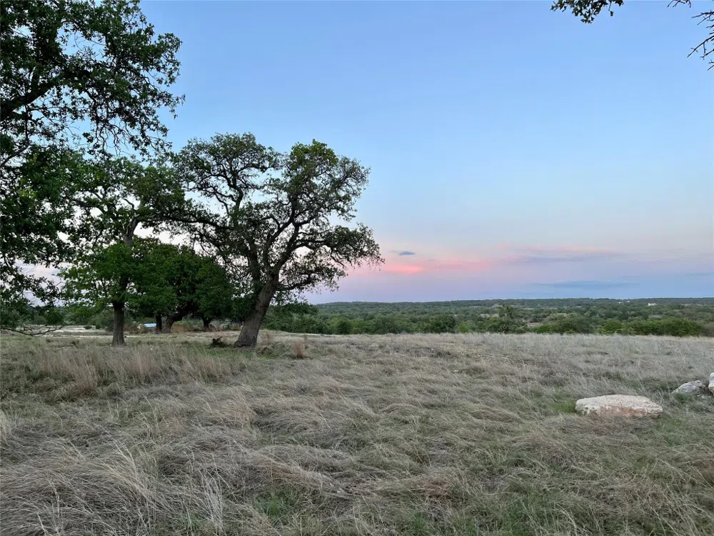 2 Inspiration Loop Comfort, TX 78624
