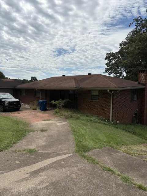 39 Clift Trail
