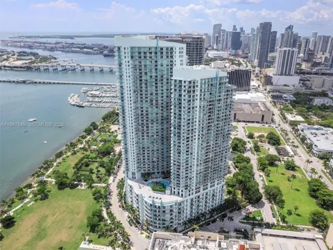 1900 Bayshore Dr #603