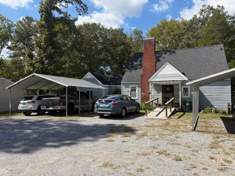 1403 Main Street