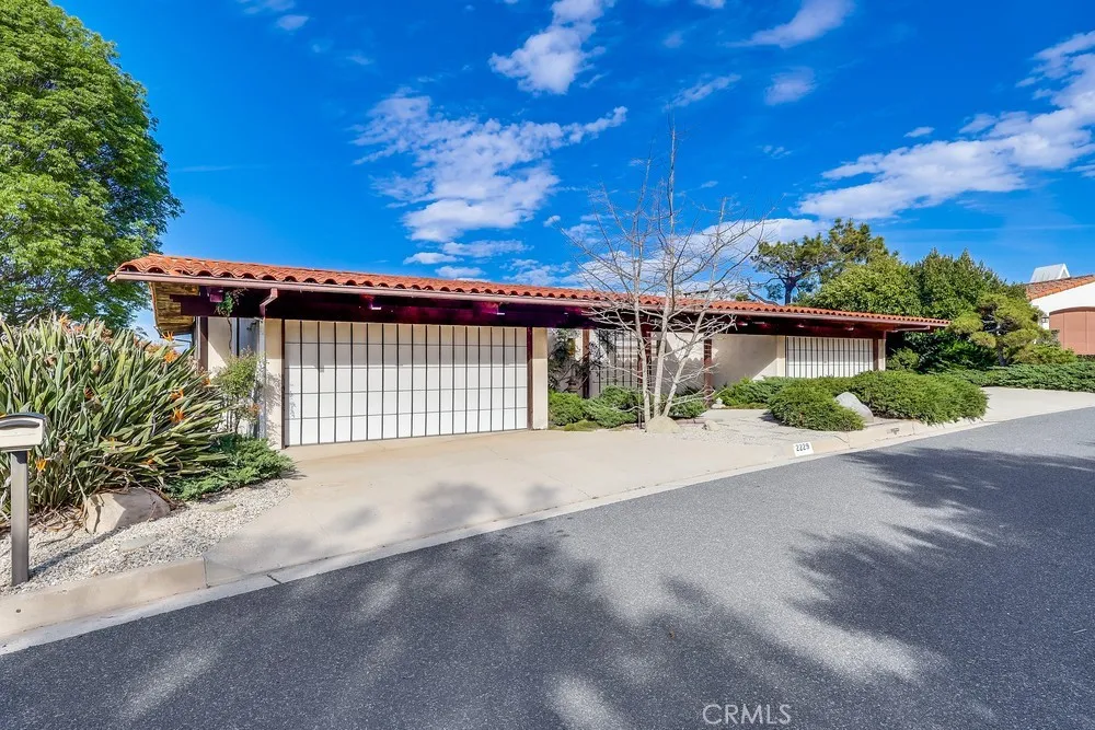2229 Via Cerritos Palos Verdes Estates, CA 90274