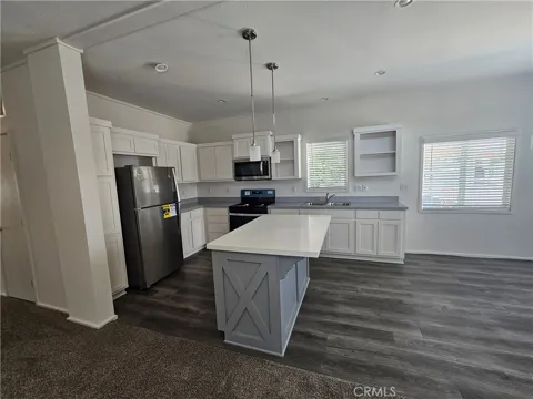 999 S Santa Fe Avenue #35