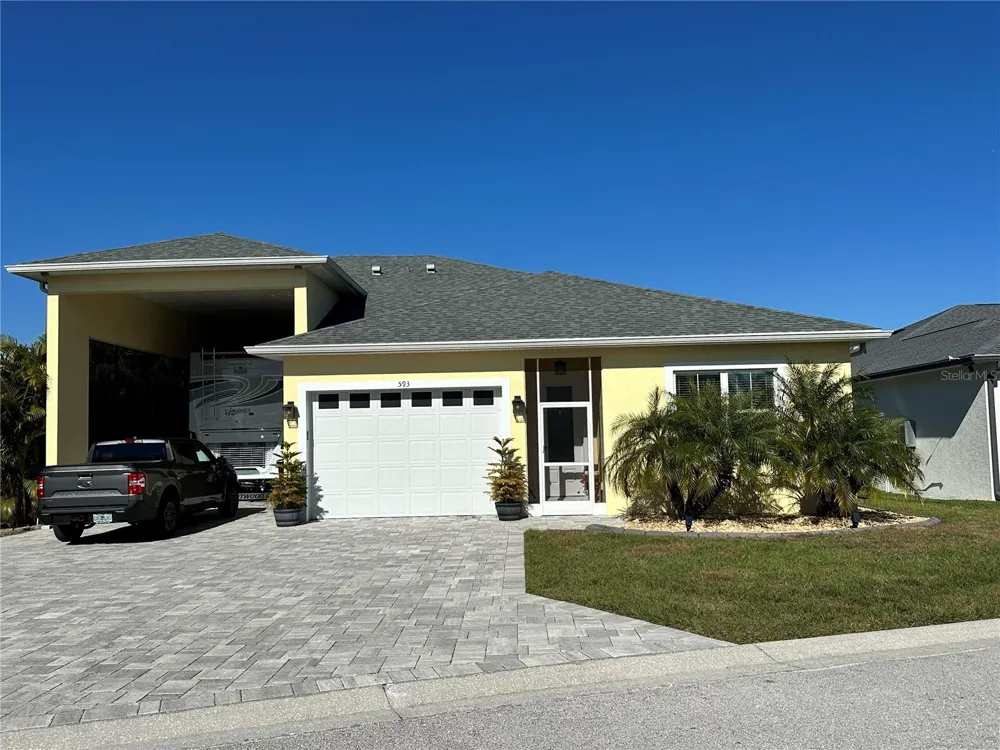 593 MEANDERING WAY Polk City, FL 33868