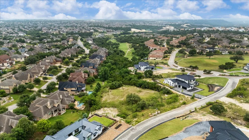 2020 Mesita Way Leander, TX 78641